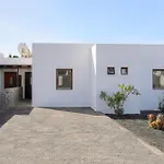 Mariola Villa Playa Blanca